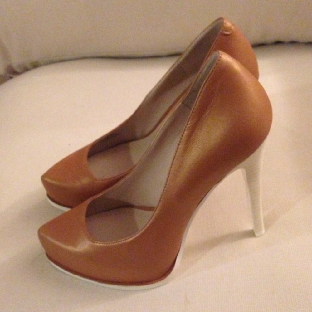 BCBG Tan Leather Heel with White Bottom